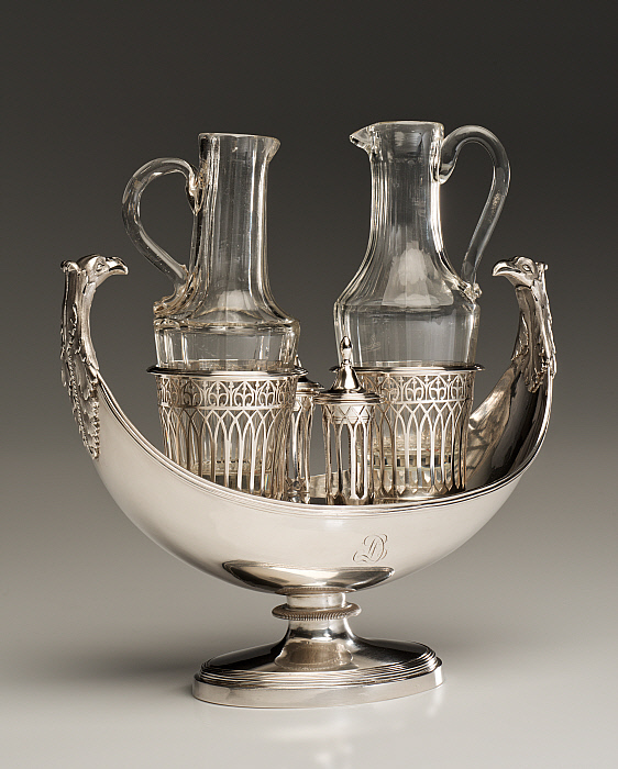 Cruet Stand with Oil and Vinegar Bottles Slider Image 2